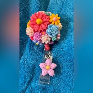 Floral badge reel